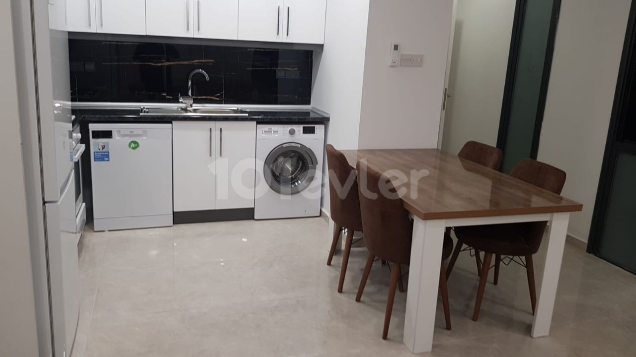 Flat To Rent in Alsancak, Kyrenia