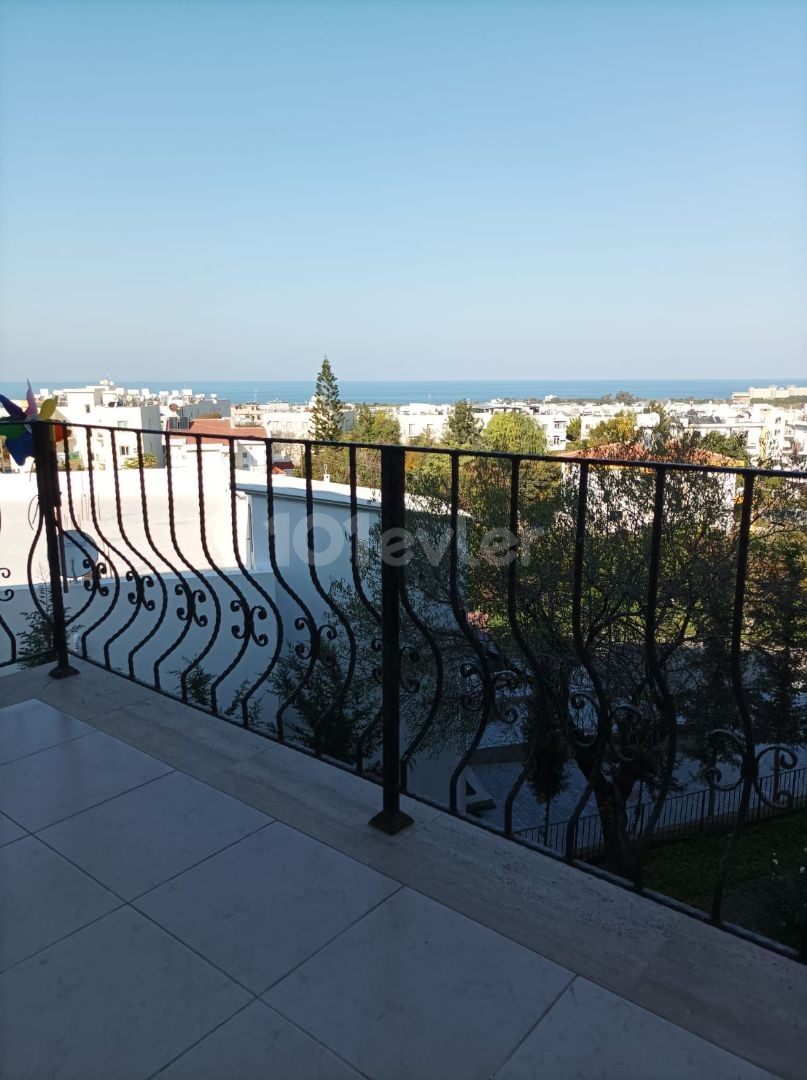 Flat For Sale in Alsancak, Kyrenia