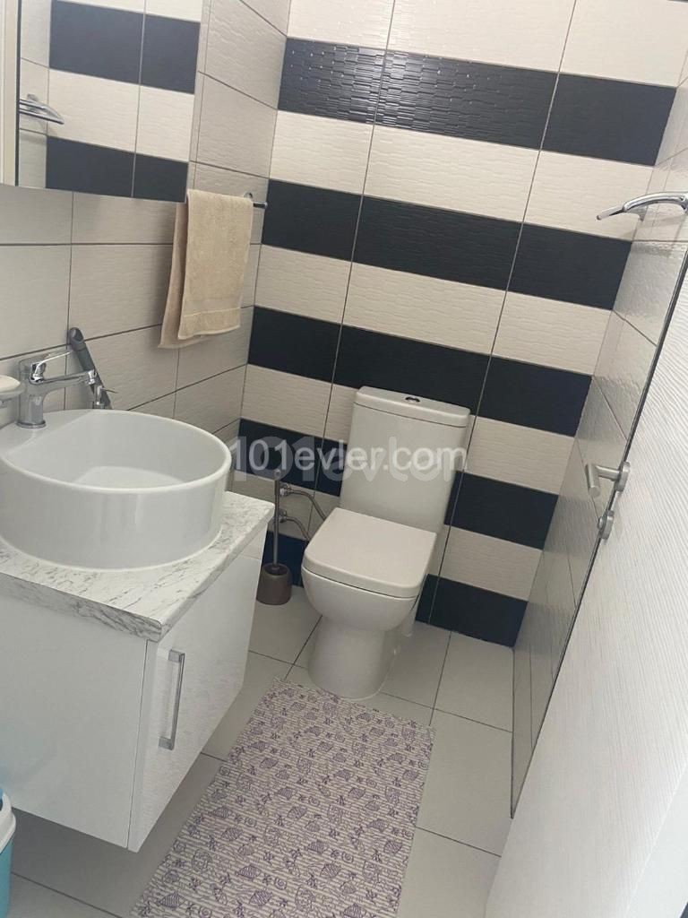 Flat For Sale in Girne Merkez, Kyrenia