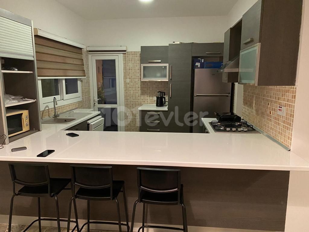 Flat To Rent in Girne Merkez, Kyrenia