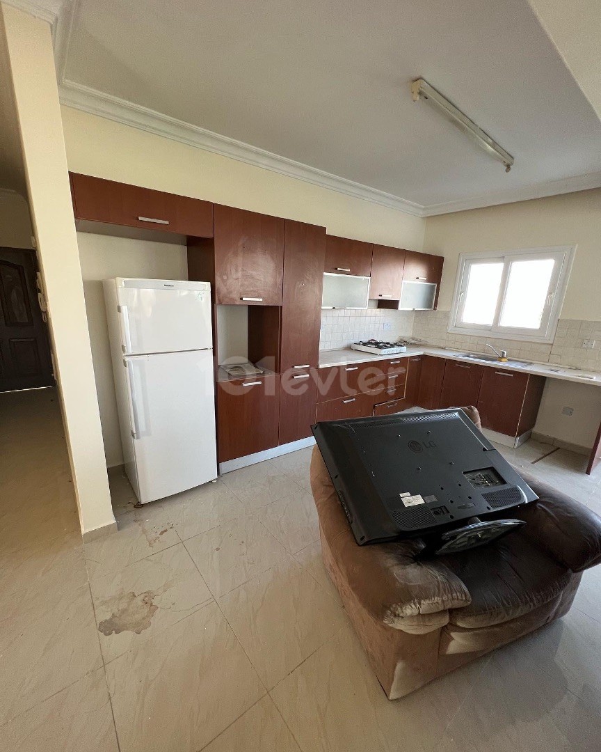 AFFORDABLE PRICE!!! 3 + 1 APARTMENT FOR SALE WITH ELEVATOR IN / KIZILBAŞ IN LEFKOŞA. .  0533 859 21 66 ** 