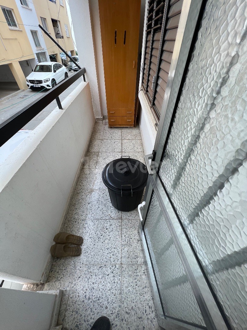 ZEMİN KAT!! ORTAKÖY DE YARI EŞYALI KLİMALI BAKIMLI SATILIK  3+1 DAİRE