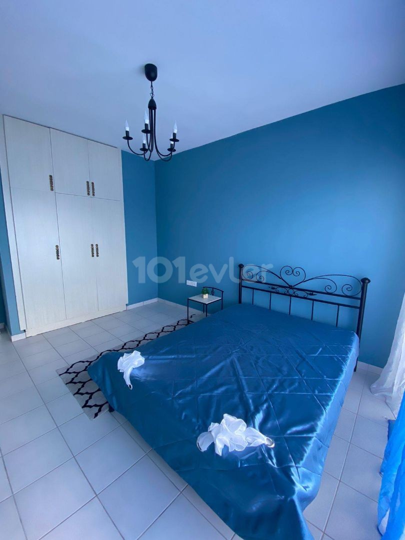 IN GUINEA LAPTA REGION, AWAY FROM THE CHAOS OF THE CITY AWAY FROM THE CHAOS OF THE CITY, BUT ALSO IN THE CITY, THE EQUIVALENT COB 55 M2 1 + 1 FULLY FURNISHED APARTMENT. . . AIR CONDITIONING IN EVERY ROOM, WHITE GOODS, DINING TABLE, WARDROBE ETC. WITH MANY ADVANTAGES. 