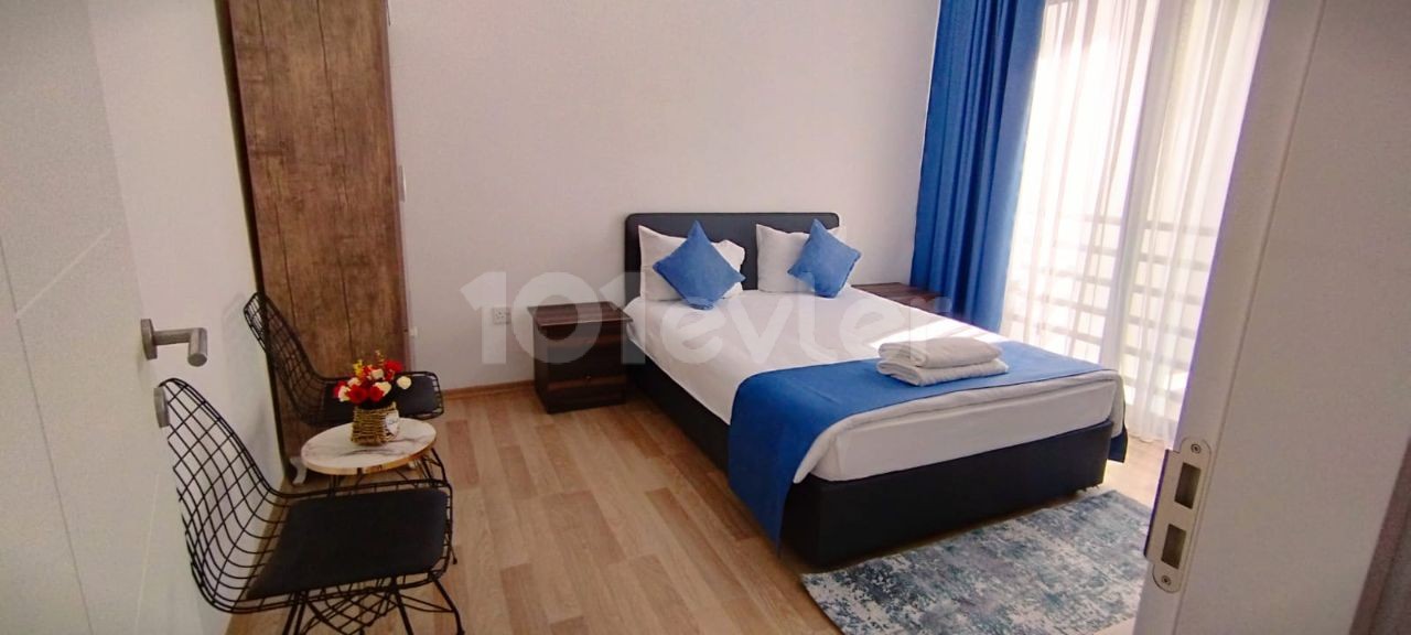 2+1 FULLY FURNISHED 2+1 FULLY FURNISHED RESIDENCE APARTMENT IN THE CENTER OF LIFE IN THE CENTER OF LIFE IN GUINEA. .  IN THE NUSMAR MARKET AREA, WHICH IS ONE OF THE CENTRAL POINTS OF GUINEA, CLOSE TO EVERYWHERE, WITH MANY DISTINGUISHING FEATURES SUCH AS INVERTER AIR CONDITIONING IN EACH ROOM, DOUBLE