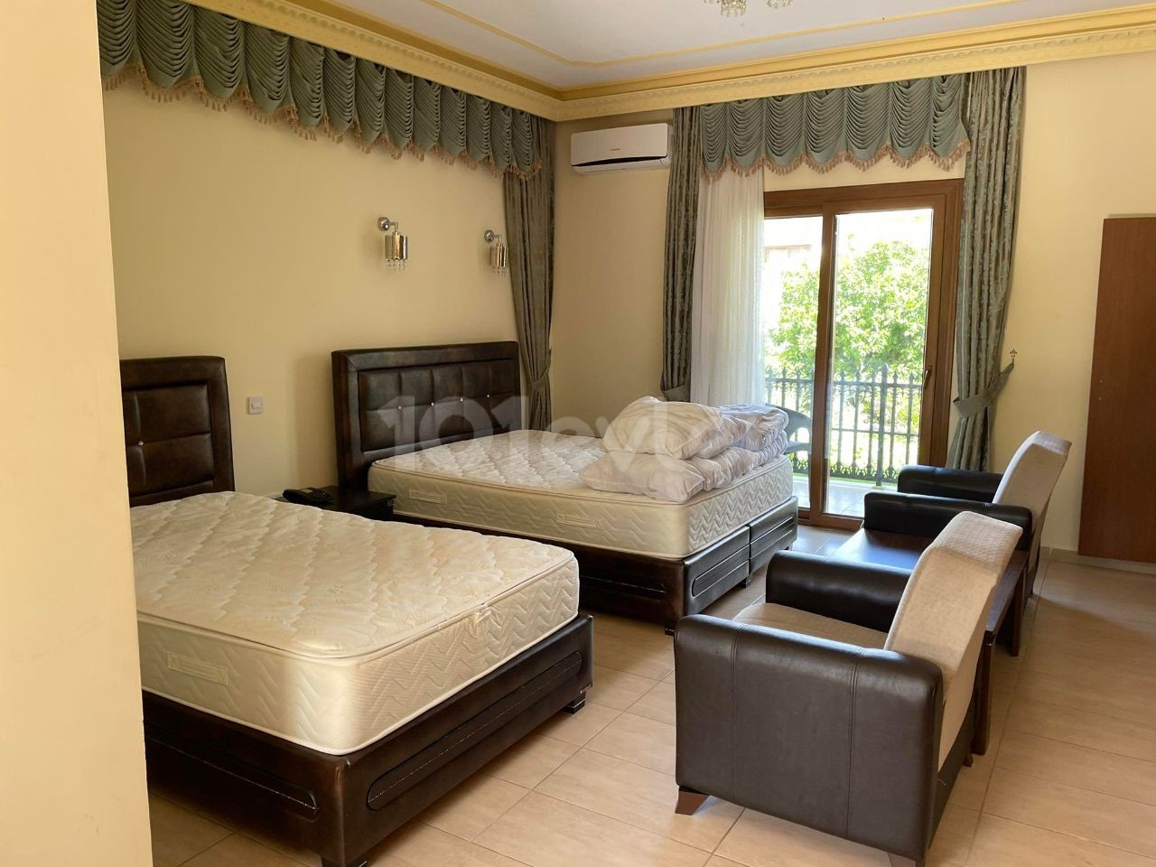 SPACIOUS STUDIO APARTMENTS IN TOUCH WITH NATURE. . .  FULLY FURNISHED, FULLY FURNISHED, INVERTER AIR CONDITIONING, JACUZZI, SPACIOUS WARDROBES WITH MANY ADVANTAGES SUCH AS SPACIOUS WARDROBES, SPACIOUS STUDIO APARTMENTS IN THE ALSANCAK REGION OF GİRNE