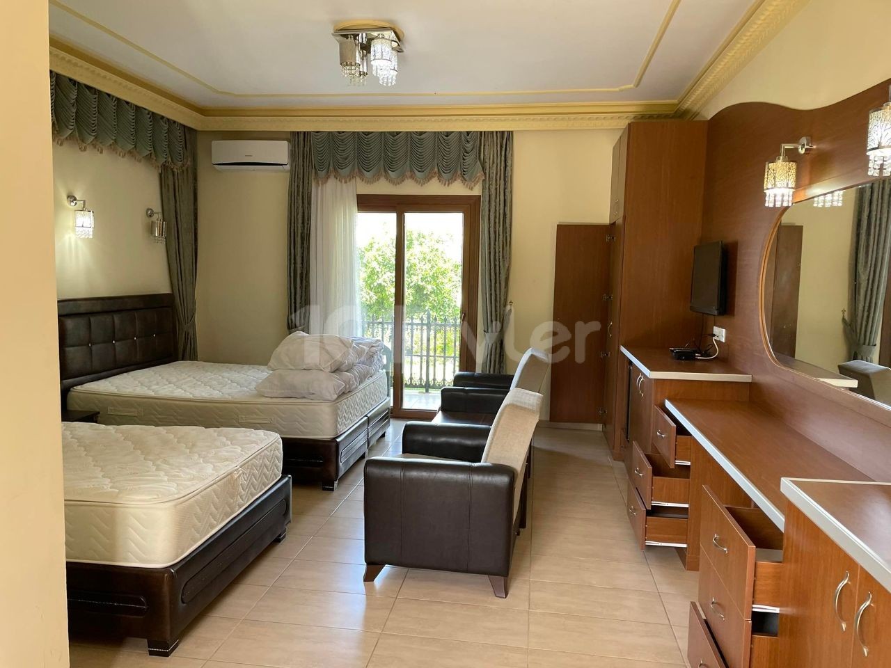 SPACIOUS STUDIO APARTMENTS IN TOUCH WITH NATURE. . .  FULLY FURNISHED, FULLY FURNISHED, INVERTER AIR CONDITIONING, JACUZZI, SPACIOUS WARDROBES WITH MANY ADVANTAGES SUCH AS SPACIOUS WARDROBES, SPACIOUS STUDIO APARTMENTS IN THE ALSANCAK REGION OF GİRNE