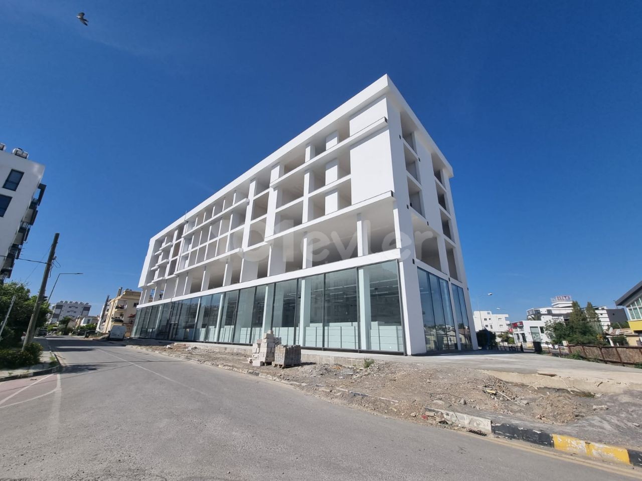 2+1apartment for sale in Nicosia Kucuk kaymakli 