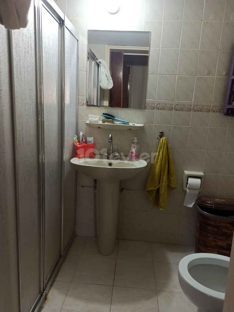 3+1 flat for sale in Nicosia Küçük Kaymaklı