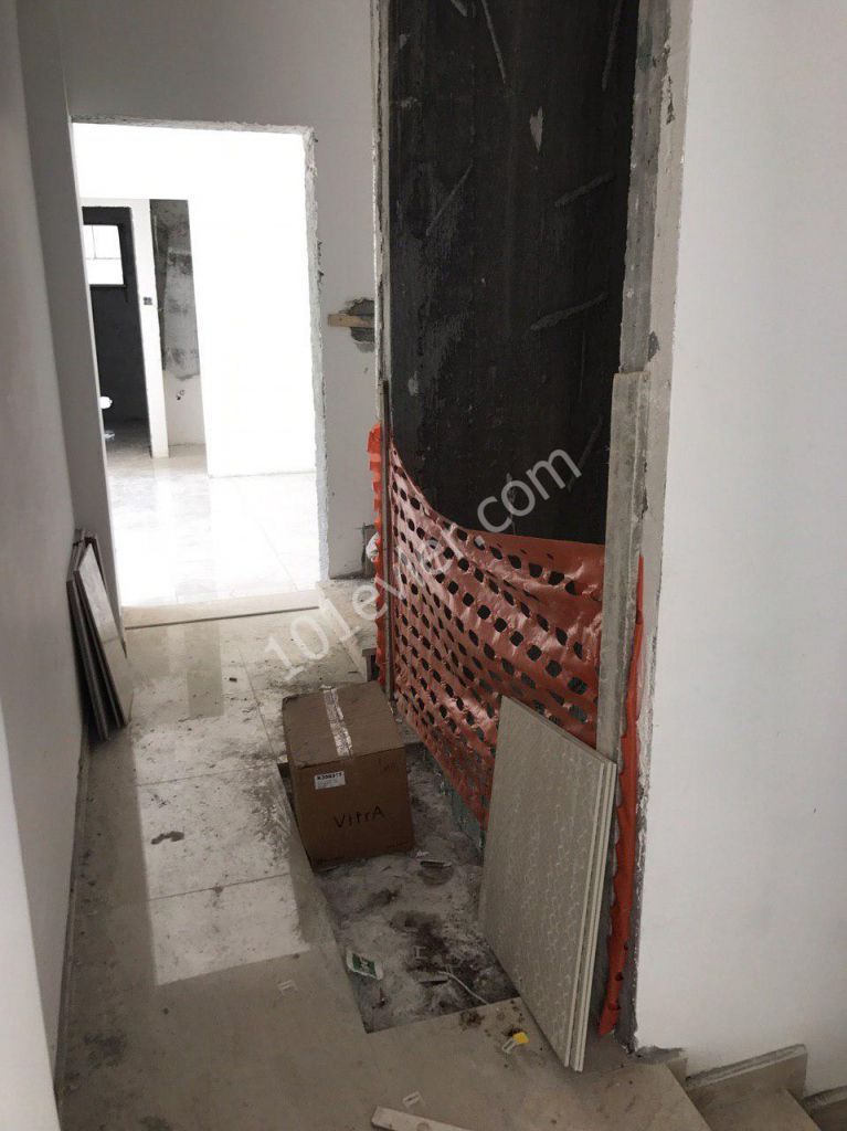 2+1 Türkische kocanli Wohnung zum Verkauf in Famagusta Sakarya ** 