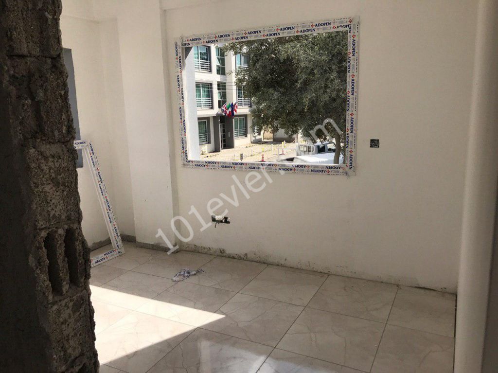 2+1 Türkische kocanli Wohnung zum Verkauf in Famagusta Sakarya ** 