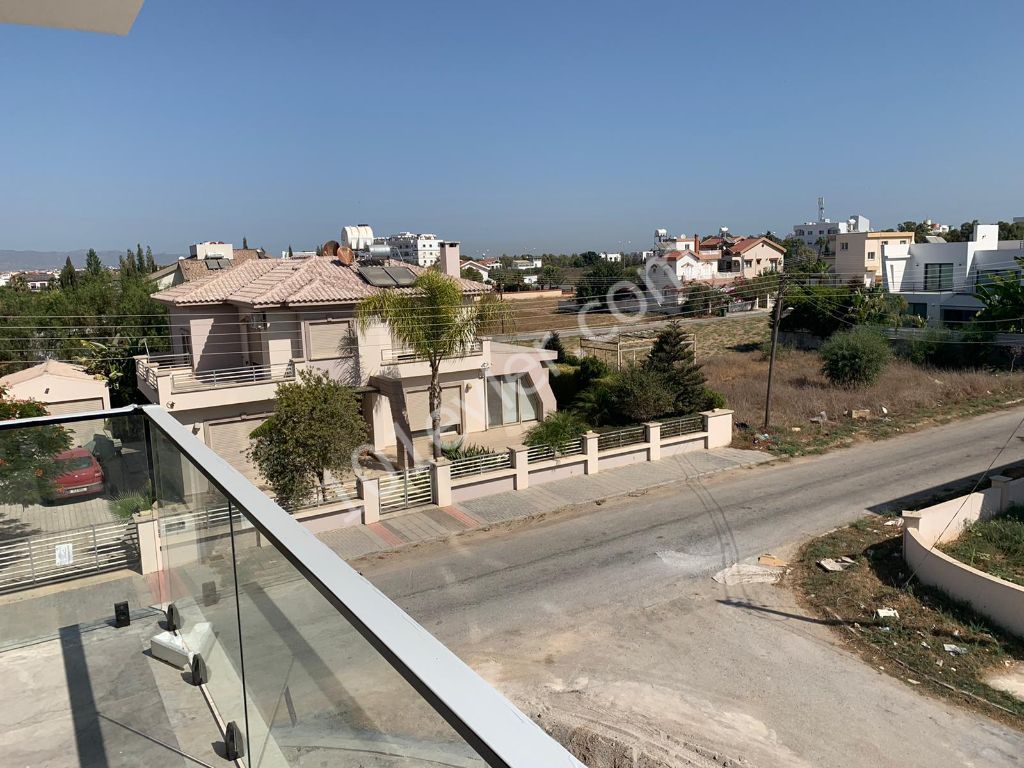 2+1 neue Wohnung zum Verkauf in Nordzypern,Famagusta,Yenibogazici ** 