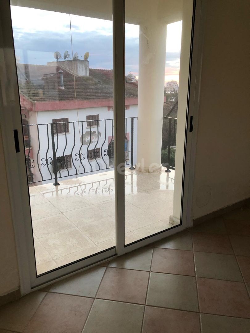 FAMAGUSTA (Very close to the Salamis road monument circle) VERY SPACIOUS AND CLEAN 3+1 FLAT FOR RENT