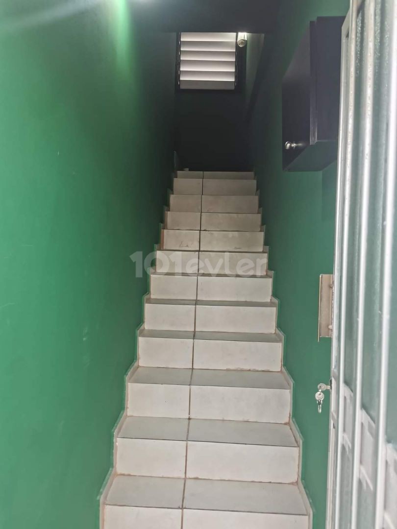 NORTH CYPRUS FAMAGUSA CENTER SEMI-DETACHED FLAT FOR SALE 3+1