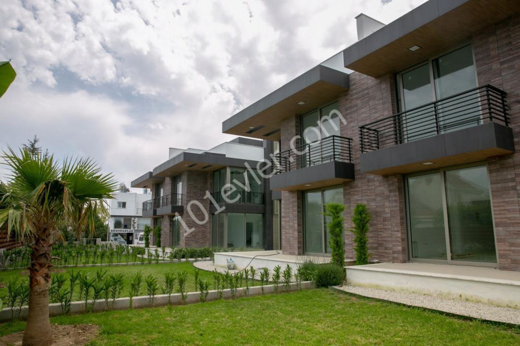 Villa For Sale in Alsancak, Kyrenia