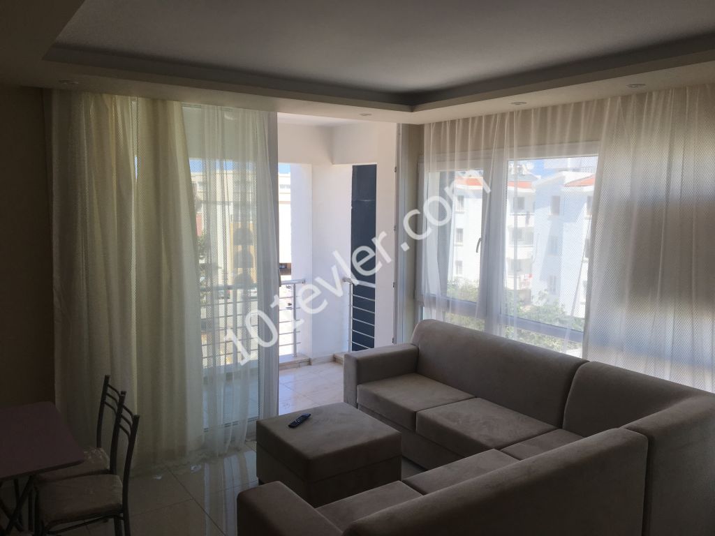 Flat To Rent in Girne Merkez, Kyrenia