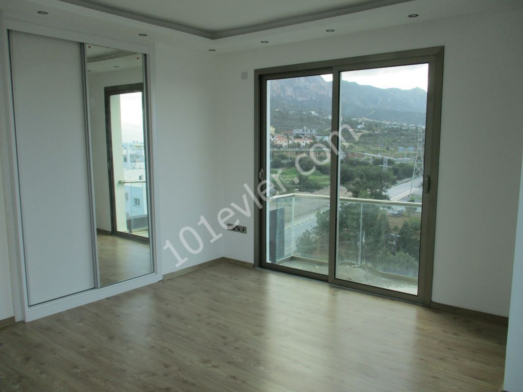 Penthouse For Sale in Girne Merkez, Kyrenia