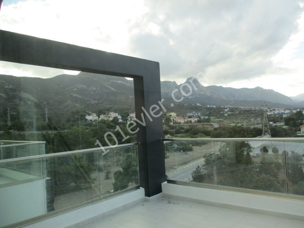 Penthouse Kaufen in Girne Merkez, Kyrenia