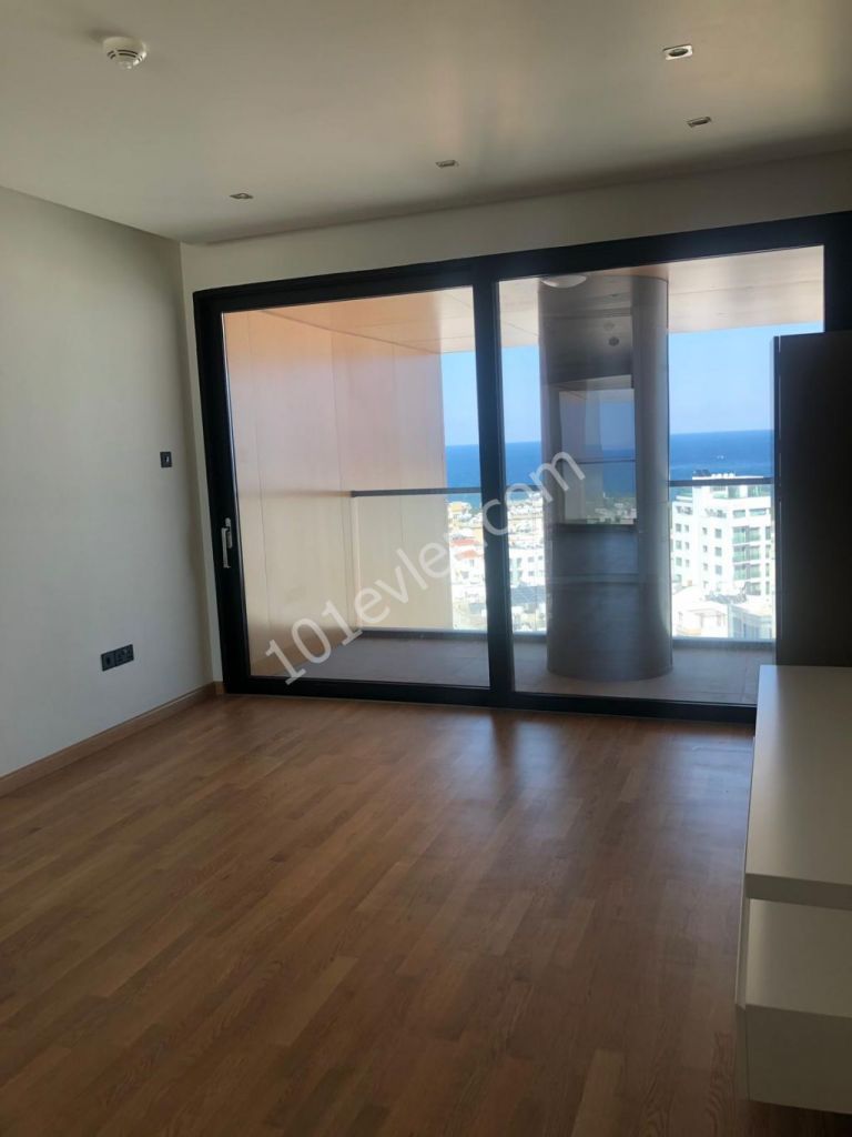LUXURY DUBLEX PENTHOUSE FOR SALE IN KYRENİS PARK MALL 