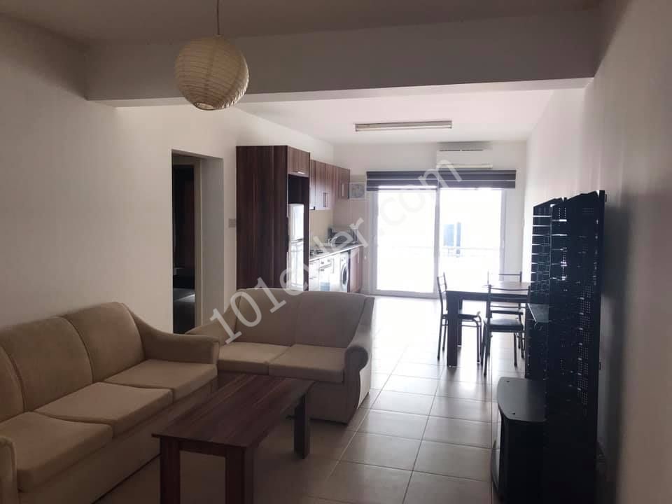 2 odalı / Eşyalı apartman dairesi Girne Merkez