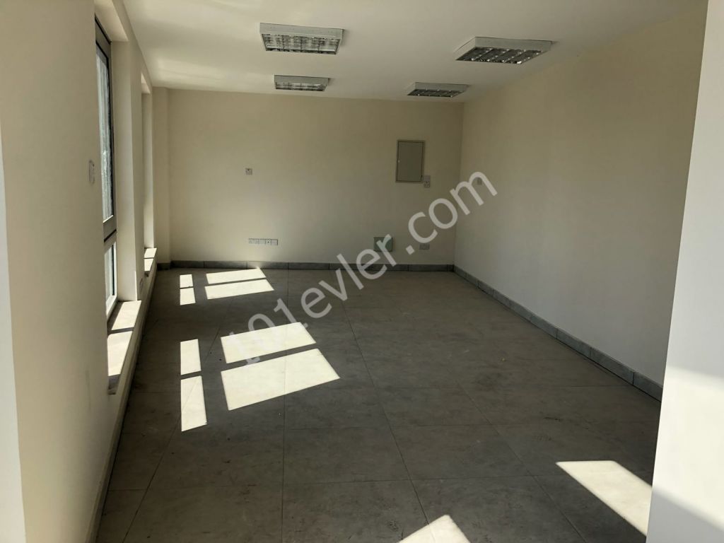 Shop To Rent in Girne Merkez, Kyrenia