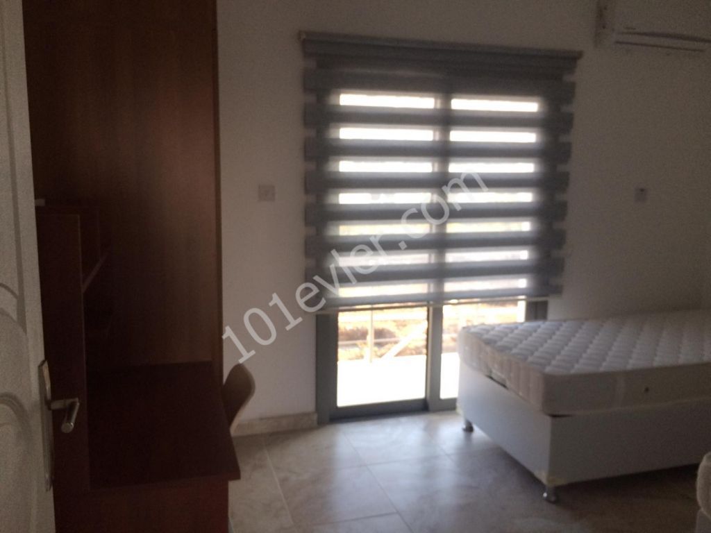 Flat To Rent in Karaoğlanoğlu, Kyrenia