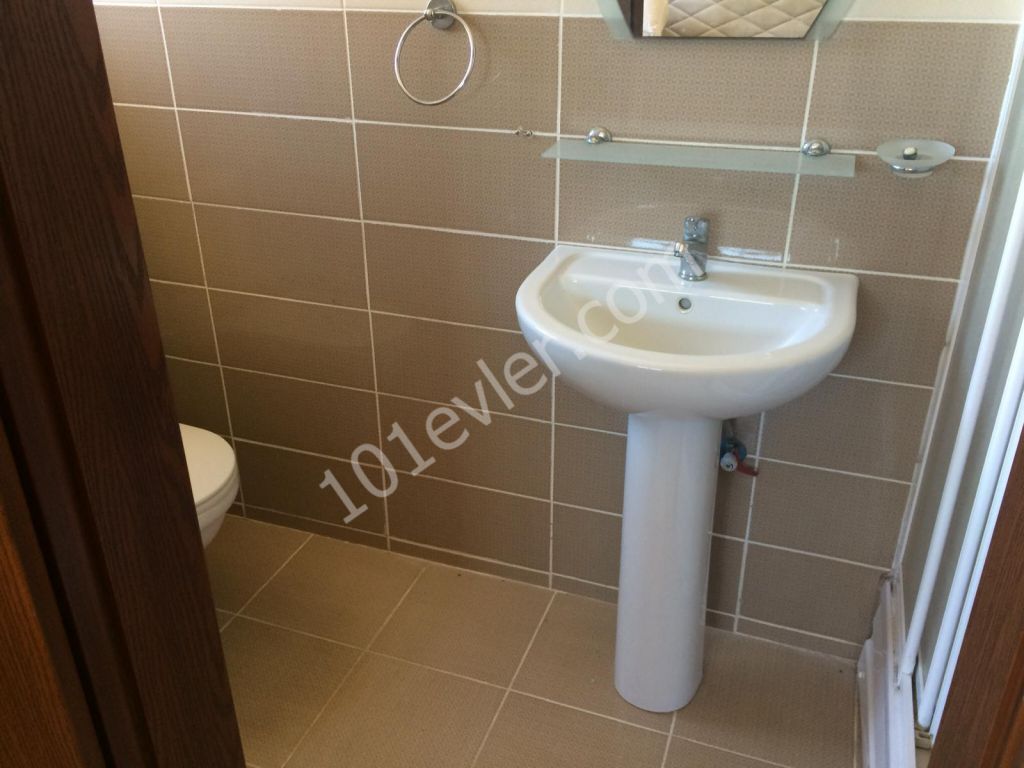 Detached House For Sale in Karaoğlanoğlu, Kyrenia