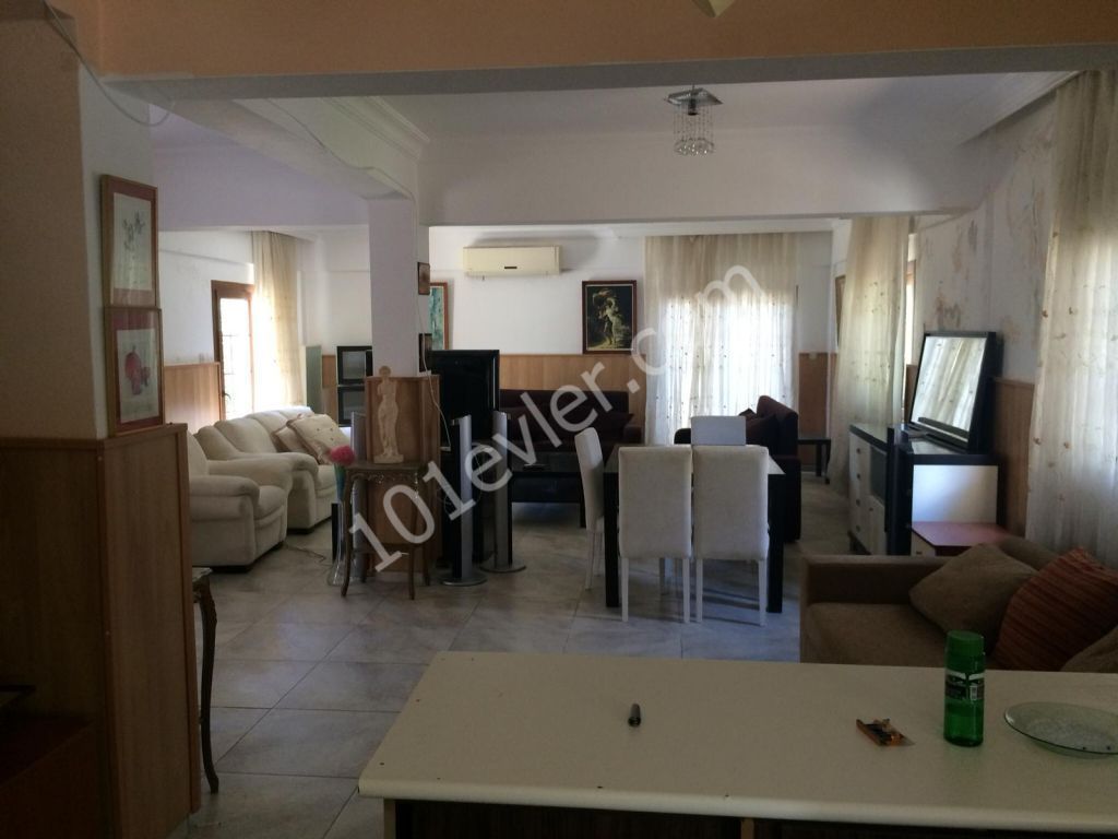 Einfamilienhaus Kaufen in Karaoğlanoğlu, Kyrenia