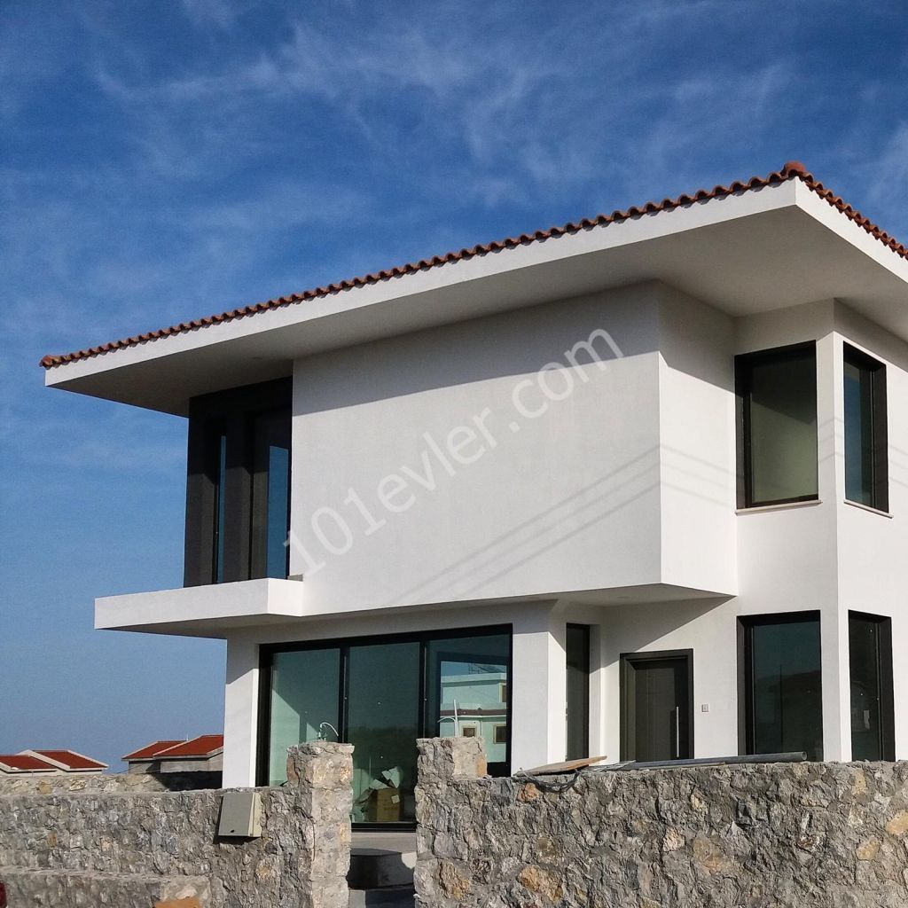 4+1 VILLA FOR SALE (PRIVATE PROJECT) WİTH POOL OPTION 