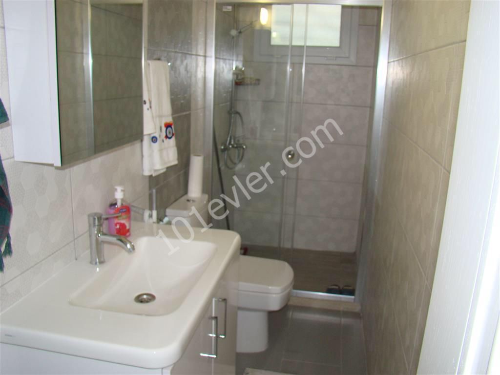 Flat To Rent in Girne Merkez, Kyrenia