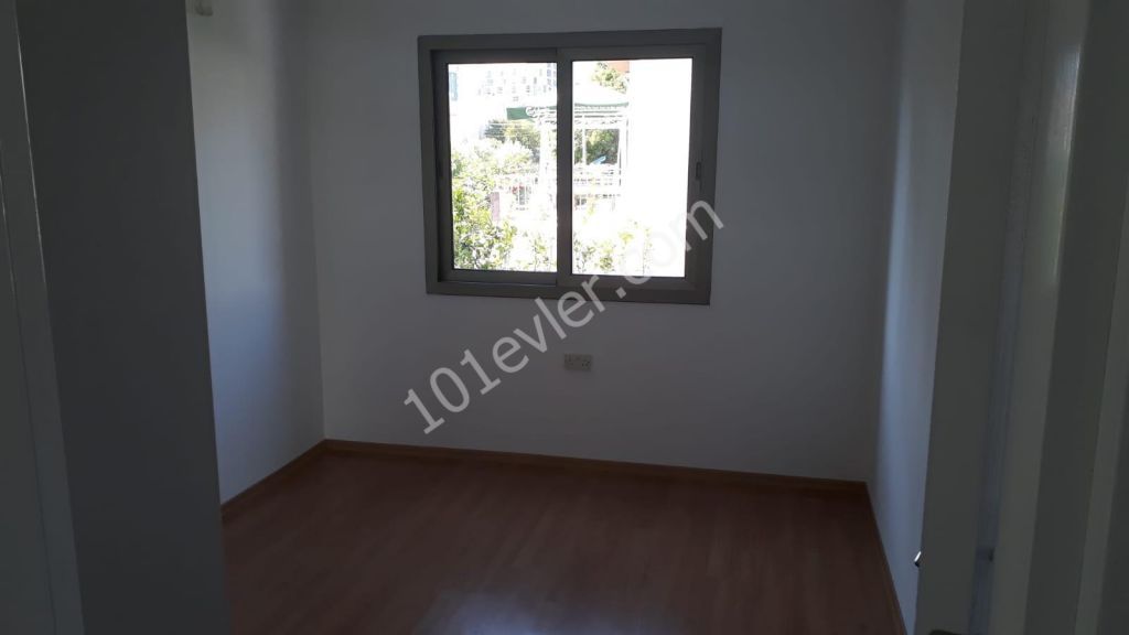 Flat For Sale in Girne Merkez, Kyrenia