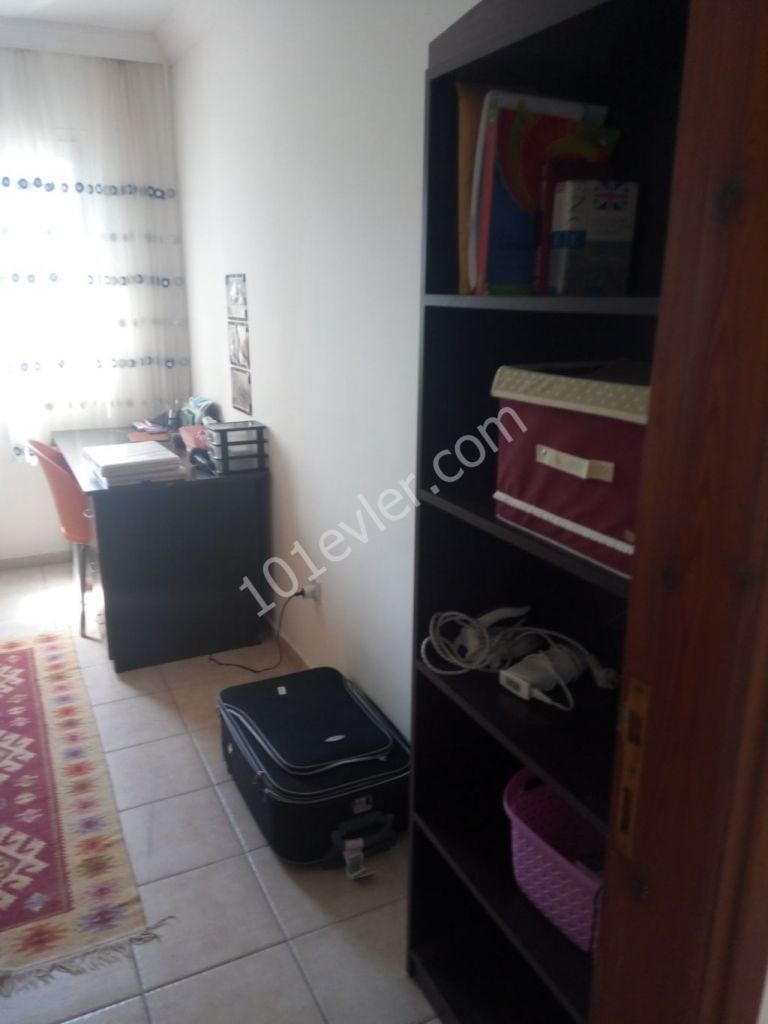 Flat To Rent in Girne Merkez, Kyrenia