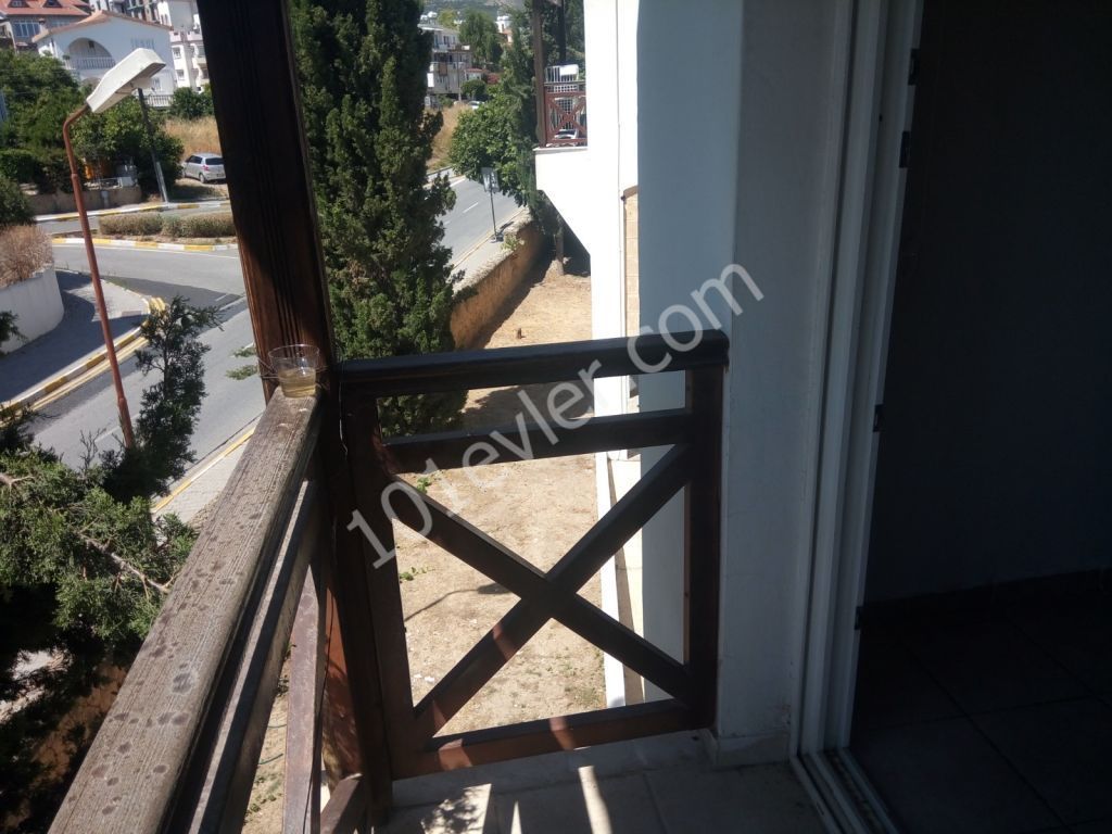 Flat To Rent in Girne Merkez, Kyrenia