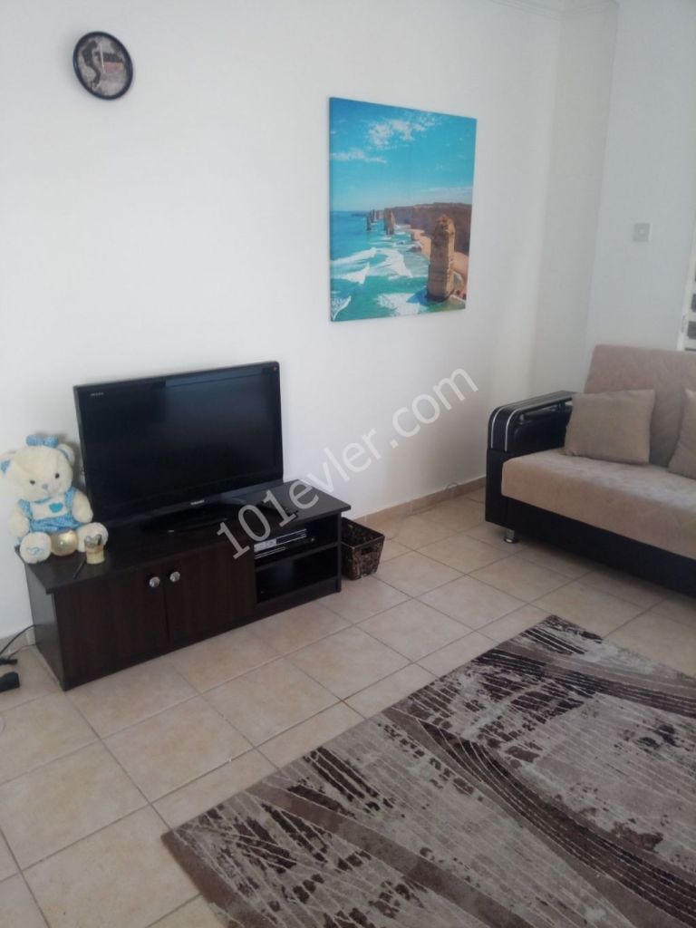 Flat To Rent in Girne Merkez, Kyrenia