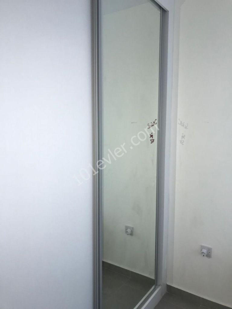 GİRNE MERKEZDE 2+1 EŞYALI KİRALIK DAİRE(28 HAZİRAN HAZIR)