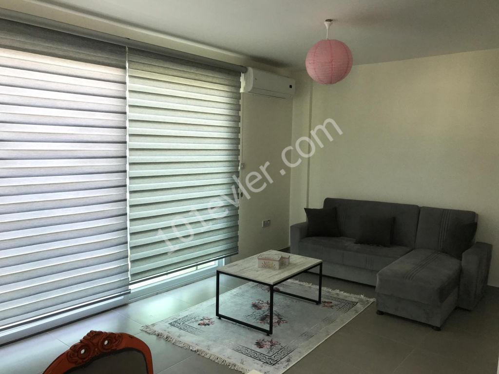 GİRNE MERKEZDE 2+1 EŞYALI KİRALIK DAİRE(28 HAZİRAN HAZIR)