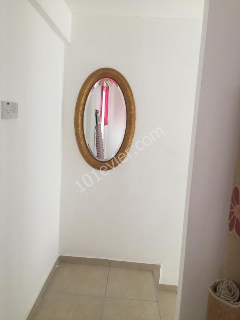 Flat To Rent in Karaoğlanoğlu, Kyrenia