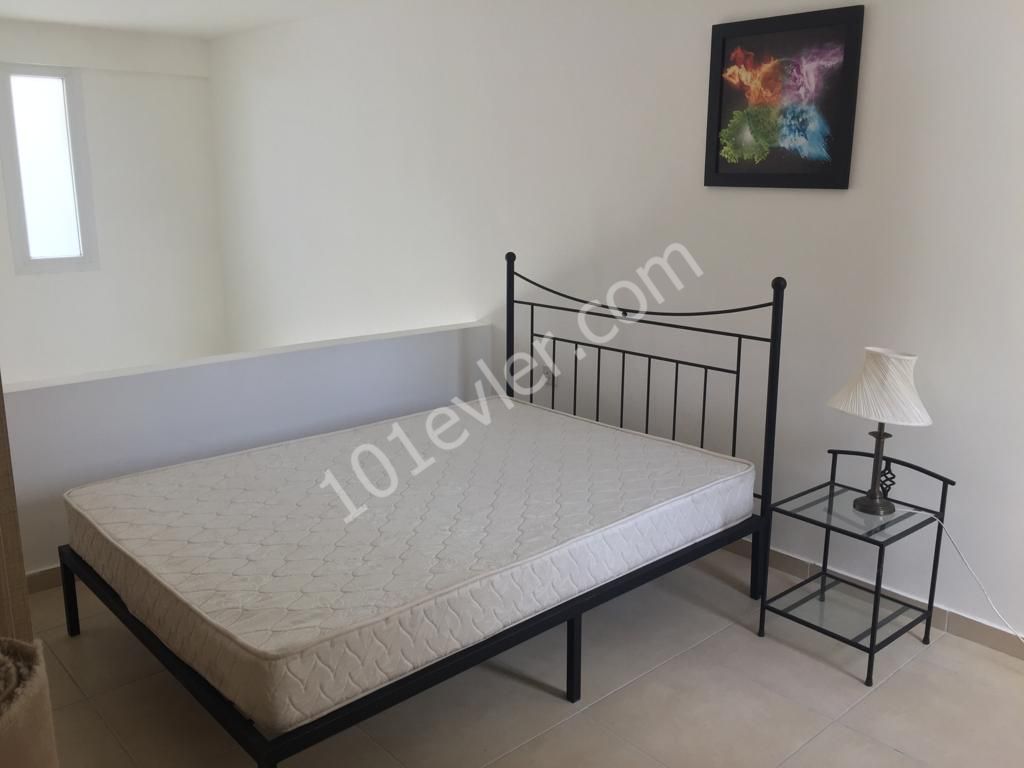 Flat To Rent in Karaoğlanoğlu, Kyrenia