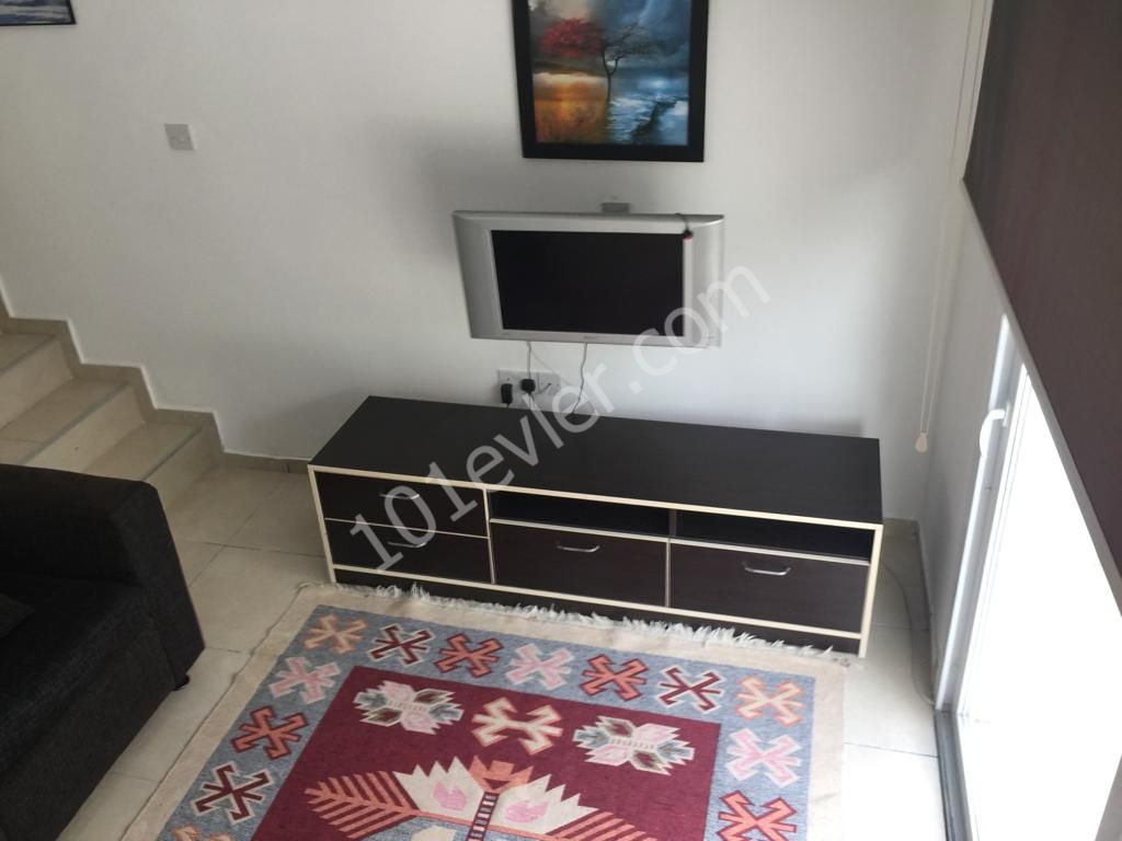 Flat To Rent in Karaoğlanoğlu, Kyrenia