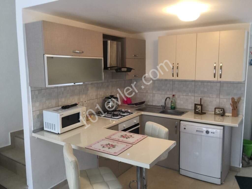 Flat To Rent in Karaoğlanoğlu, Kyrenia