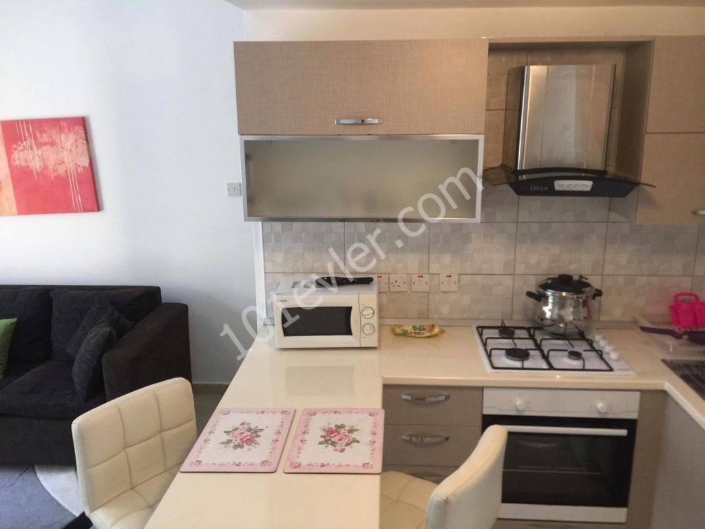 Flat To Rent in Karaoğlanoğlu, Kyrenia