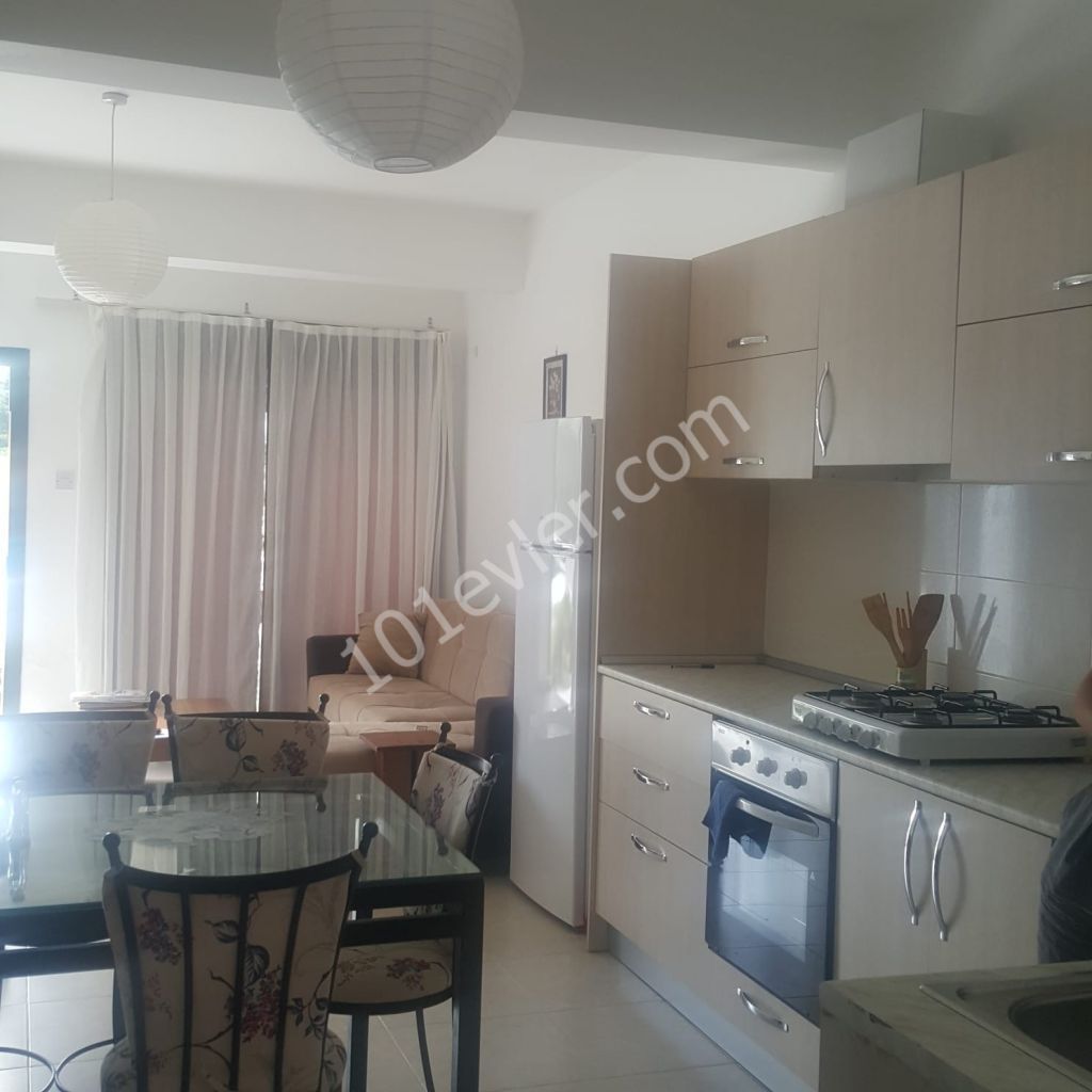 Flat To Rent in Karaoğlanoğlu, Kyrenia