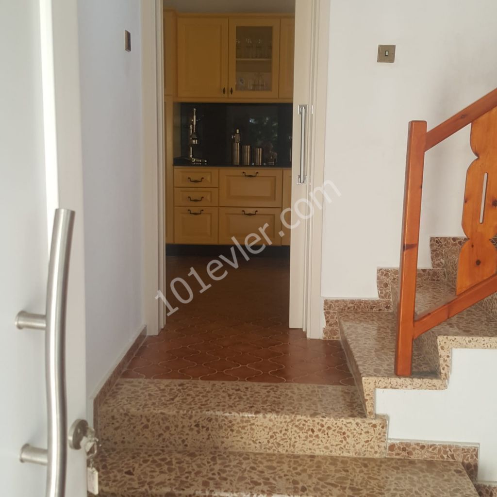 Villa To Rent in Bellapais, Kyrenia