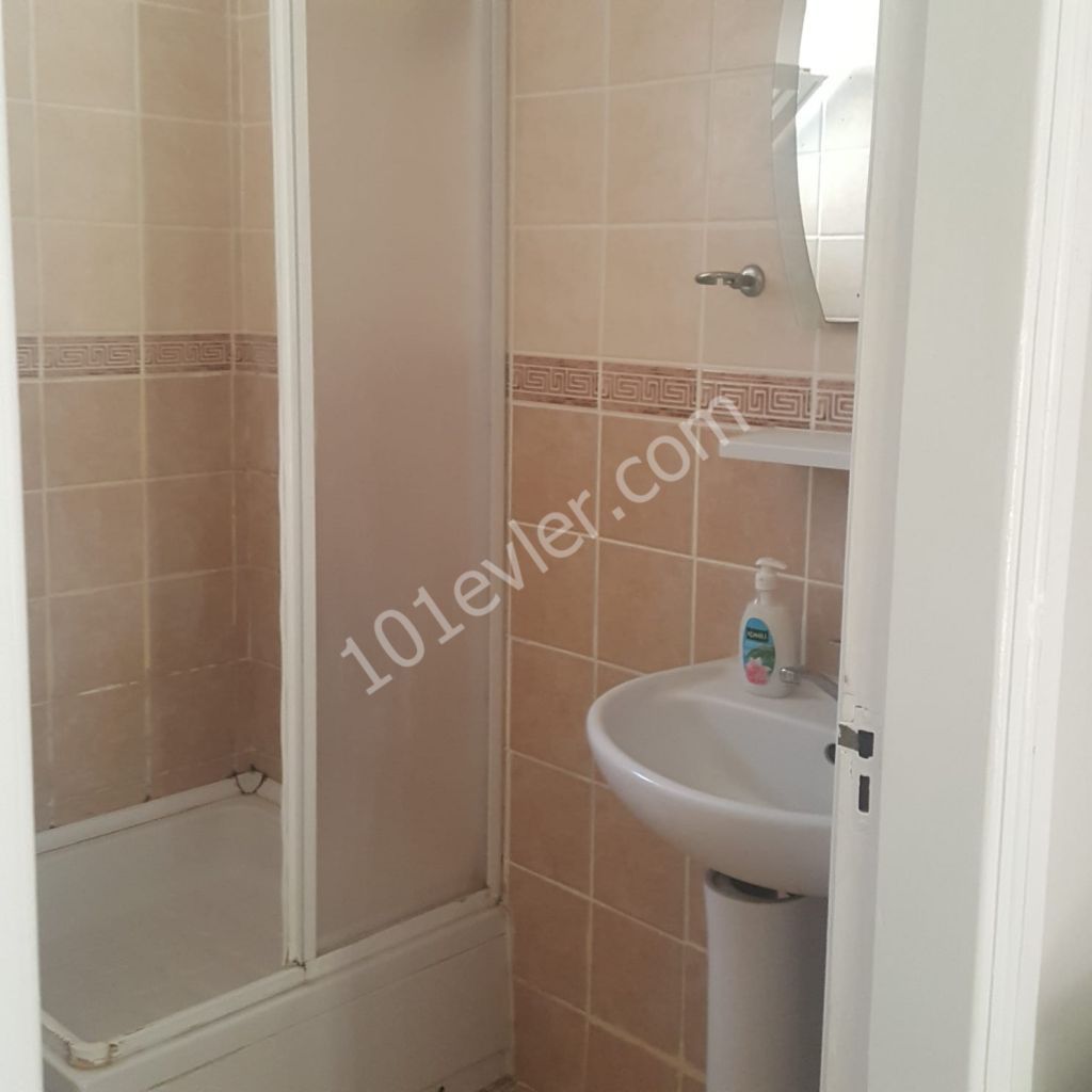 Bungalow To Rent in Karaoğlanoğlu, Kyrenia