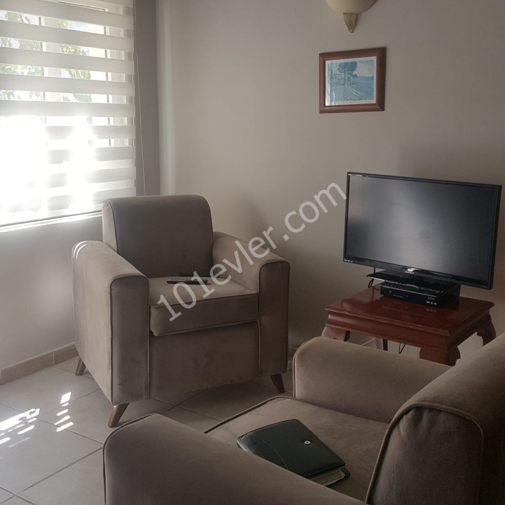 Bungalow To Rent in Karaoğlanoğlu, Kyrenia