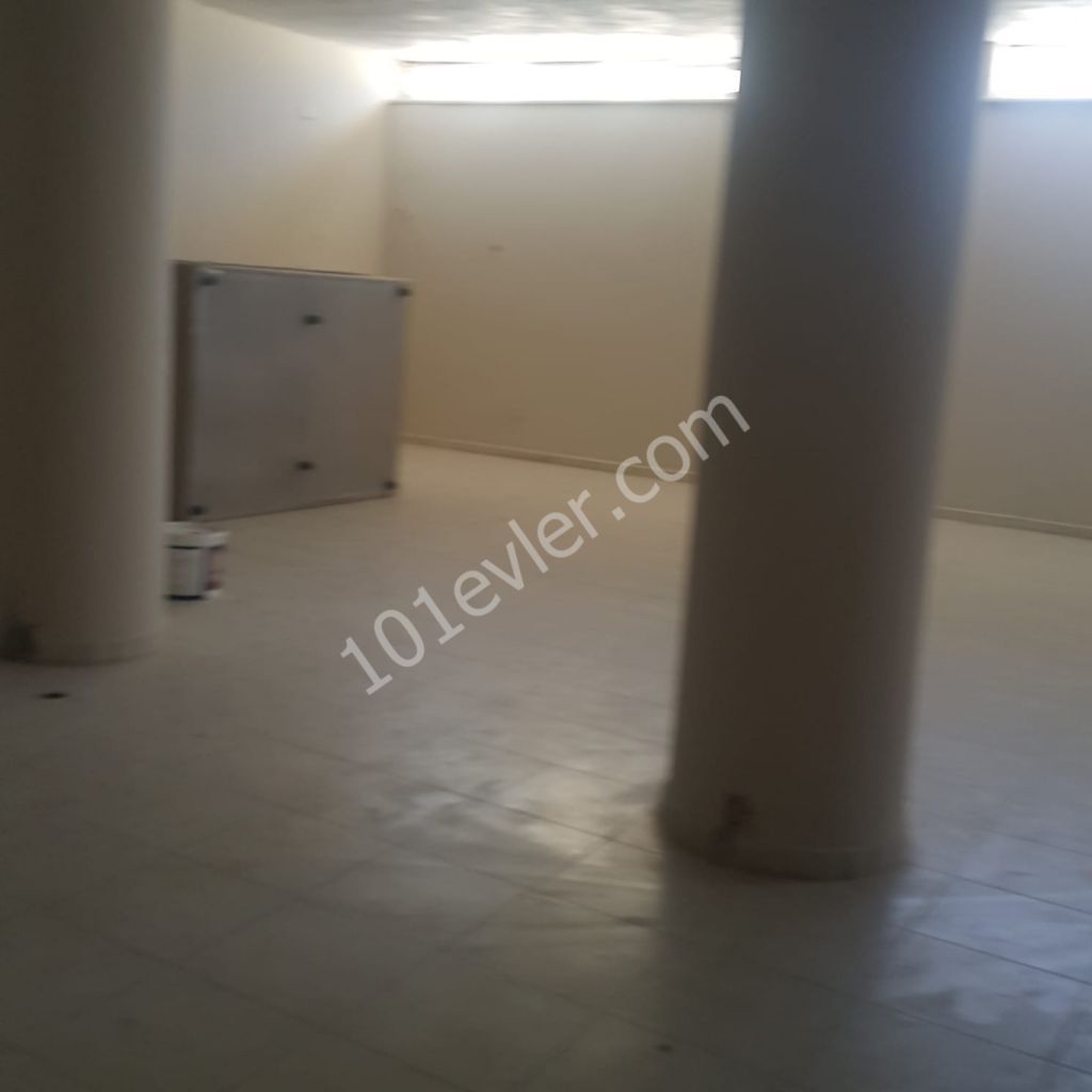 Warehouse To Rent in Karaoğlanoğlu, Kyrenia