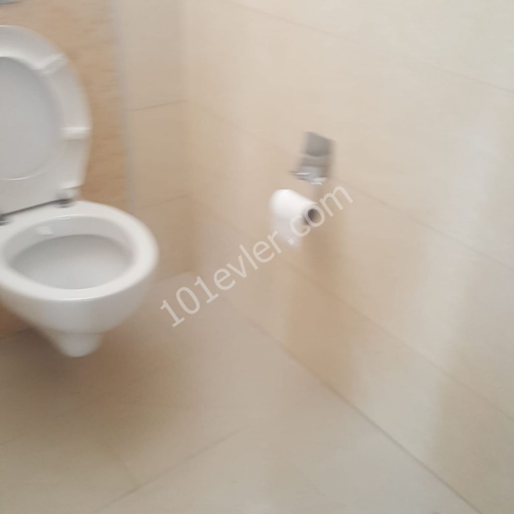 Flat To Rent in Karaoğlanoğlu, Kyrenia