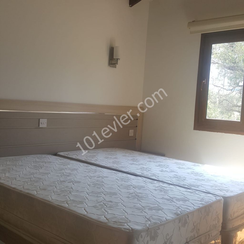 Flat To Rent in Karaoğlanoğlu, Kyrenia