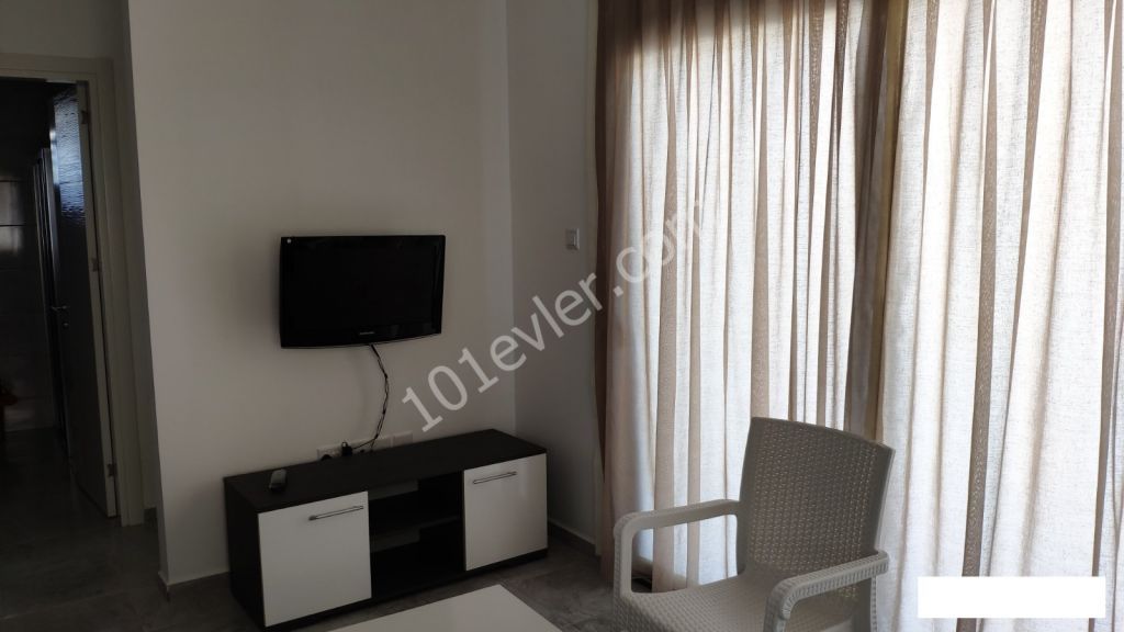 Flat To Rent in Karaoğlanoğlu, Kyrenia