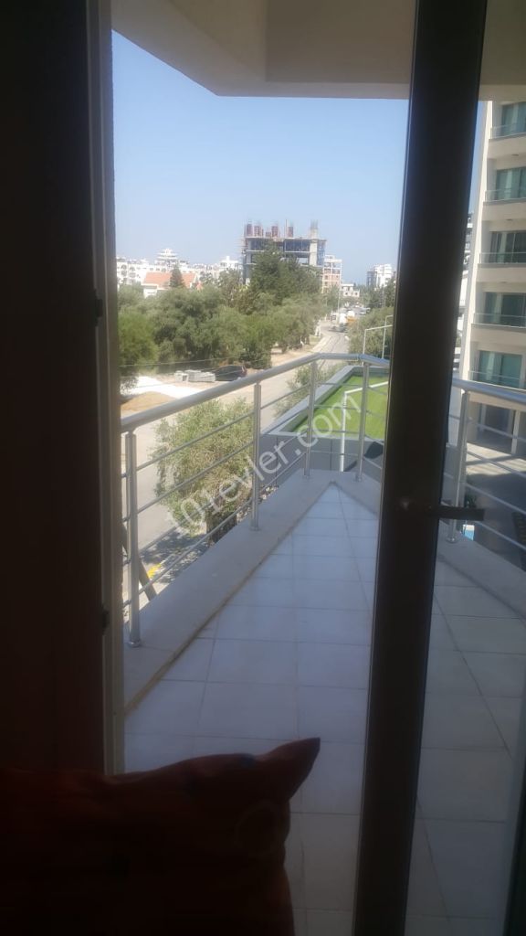 Flat To Rent in Girne Merkez, Kyrenia