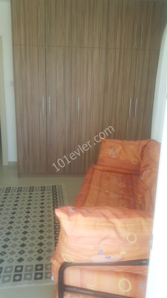 Flat To Rent in Girne Merkez, Kyrenia